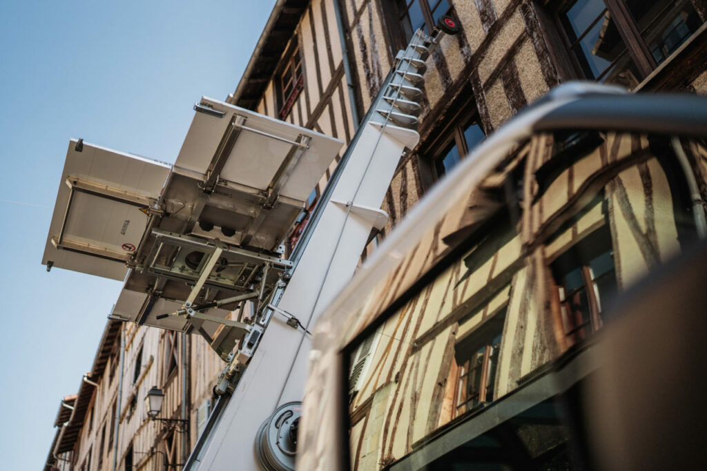 monte-meubles-bardon-1280x853